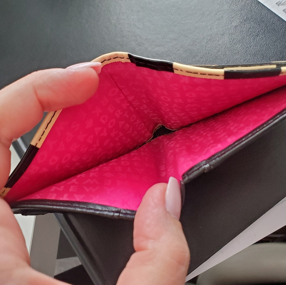 Kate Spade Wallet - Picture 5 of 5